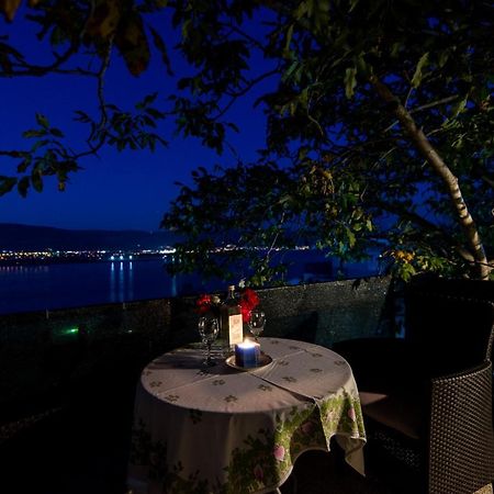 Holidays Apartments Slanada With Terrace And Sea View, Near The Beach & Town Trogir, Free Parking, Quiet Place On Peninsula Ciovo Exteriör bild